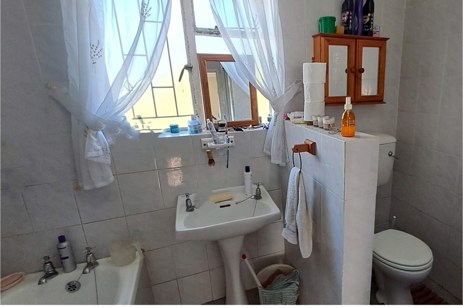 4 Bedroom Property for Sale in Westering Eastern Cape